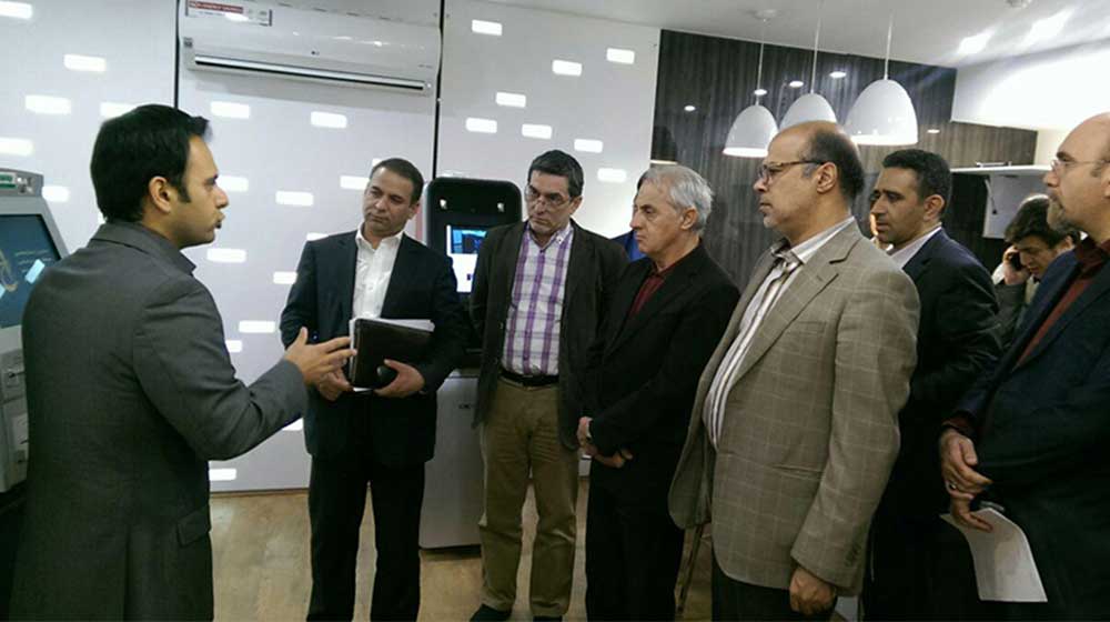 بازدید اعضای شورای عالی فناوری اطلاعات صندوق ذخیره فرهنگیان از کافه ATM