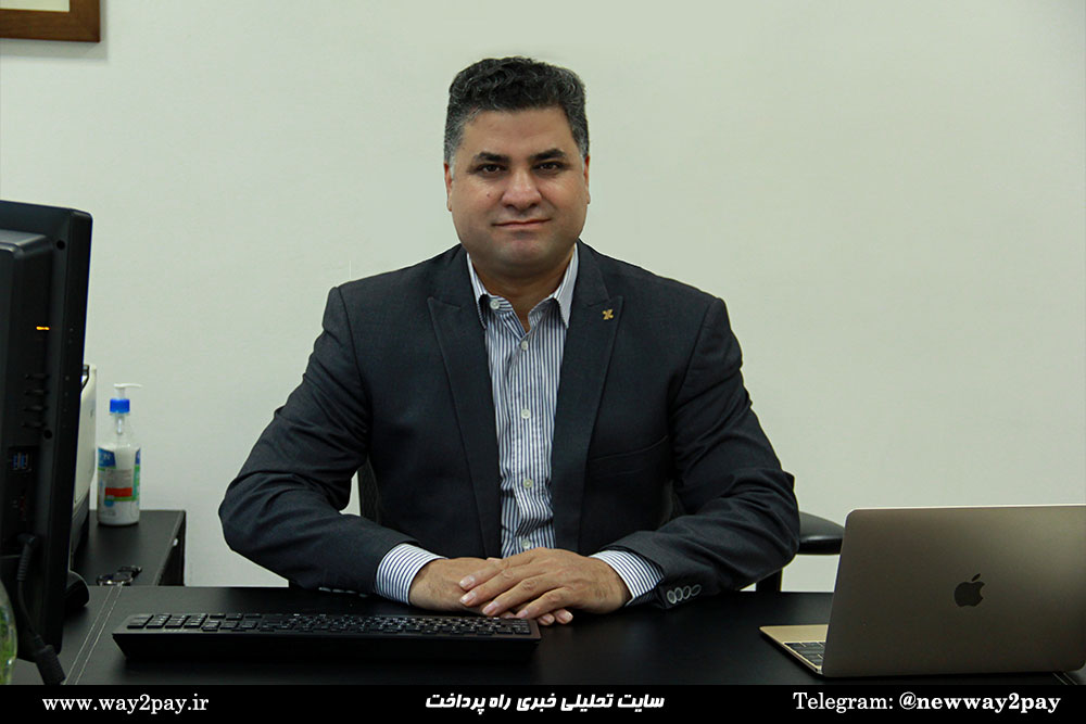 محمد صادقی، معاون فناوری اطلاعات بانک اقتصاد نوین
