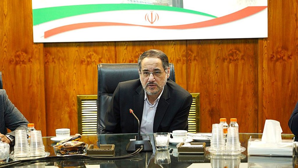 حاضران در نشست مرکز پژوهشهای مجلس با فعالان پلتفرمهای دیجیتال