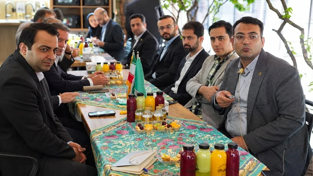 بانک ملی ایران از برنامه توسعه «بله» به سمت سوپراپلیکیشنی برای ارائه خدمات بانکی، مالی، دولتی و هوش مصنوعی خبر داده است.