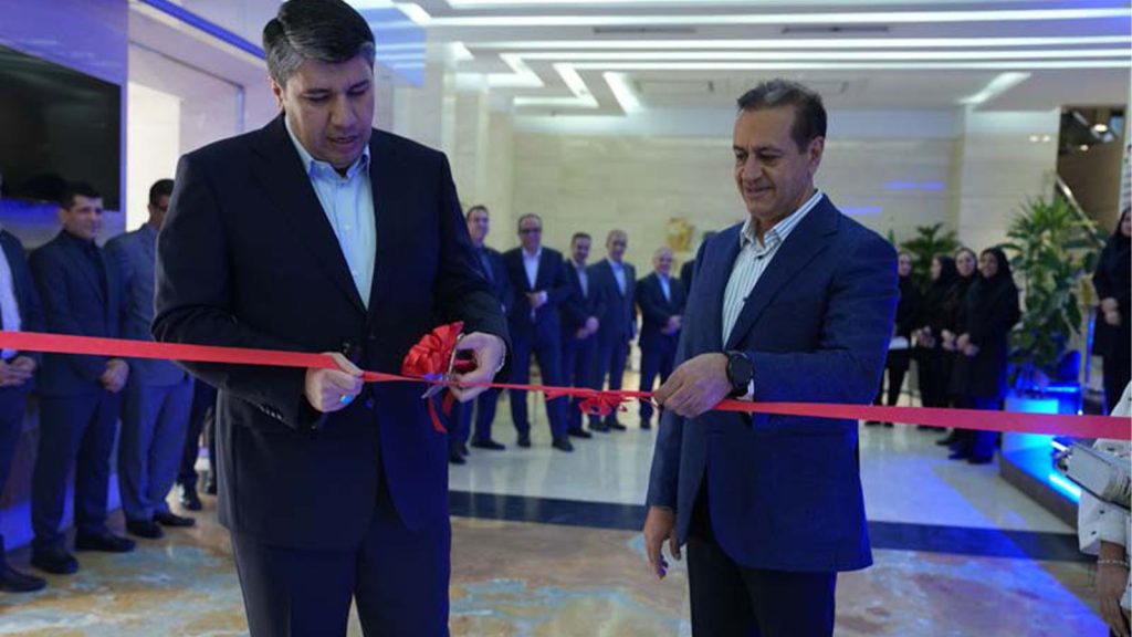 افشین خانی مدیرعامل بانک صادرات ایران در مراسم افتتاح موزه