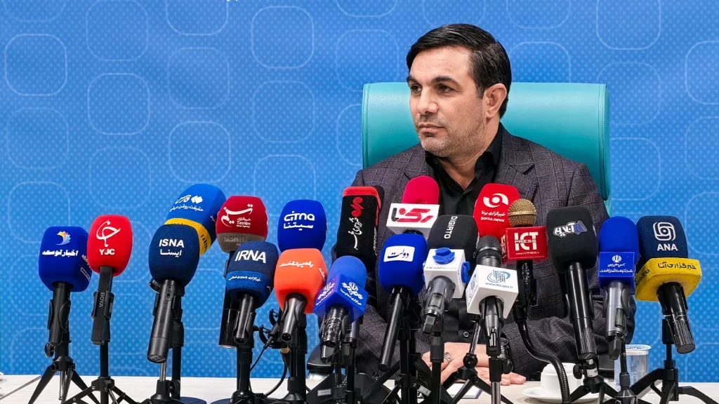 وزیر ارتباطات و فناوری اطلاعات در نشست خبری با خبرنگاران