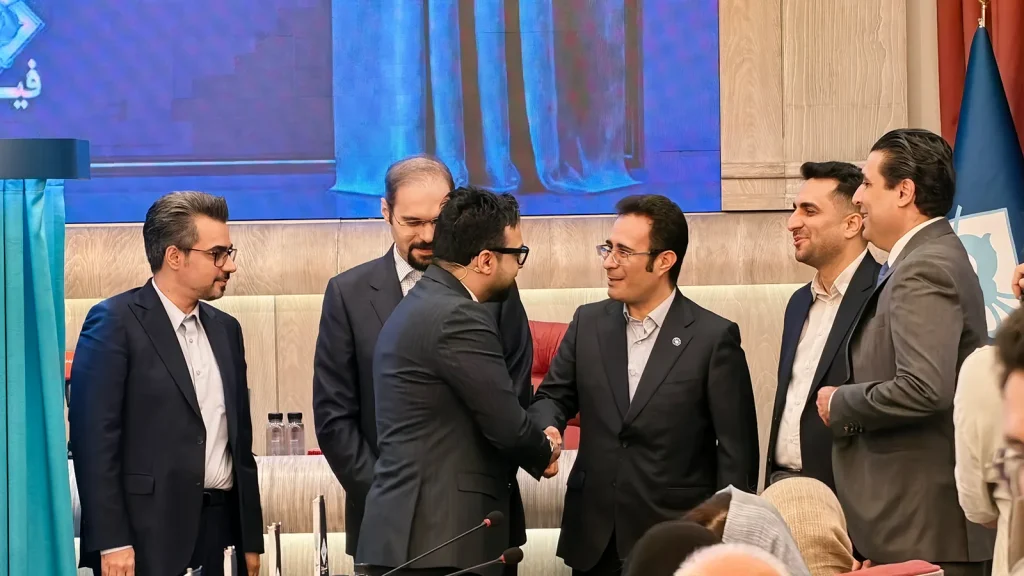 مراسم رونمایی از سرویس اعتبار خرید تا ۴۰۰ میلیون تومان فیروزه با توثیق داراییهای بورسی