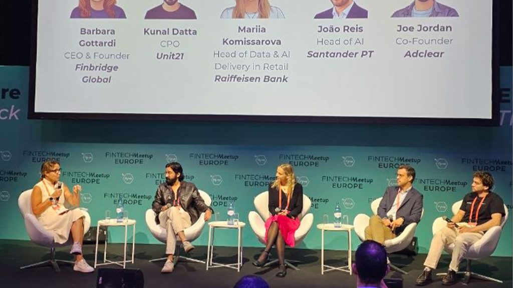 حسن اطاعت در Fintech Meetup Europe