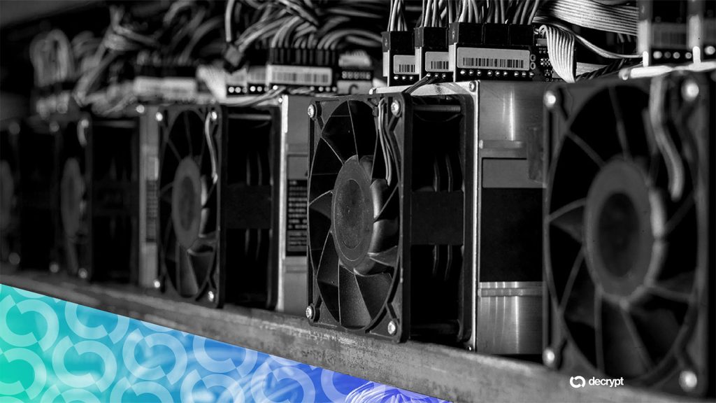 دستگاه‌های استخراج بیت‌کوین در دیتاسنتر؛ ظرفیتی که برای پردازش هوش مصنوعی اختصاص می‌یابد