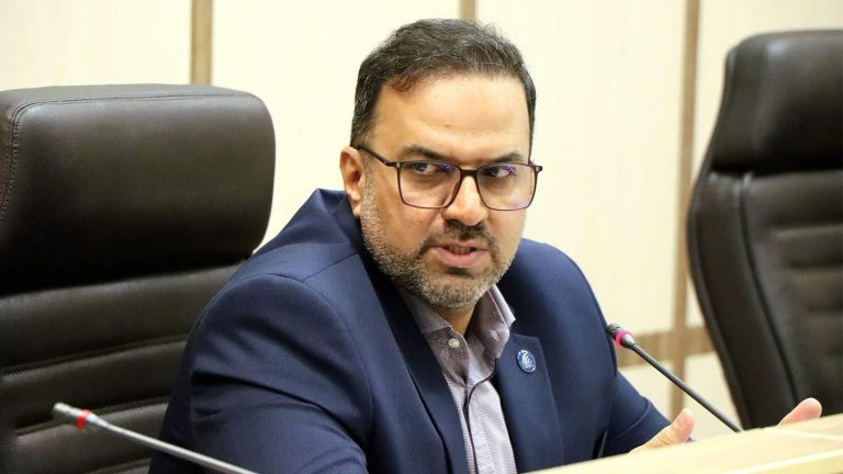 محمدحسین شیخی، رئیس پژوهشگاه ارتباطات و فناوری اطلاعات، در خبر بازبینی مدل اقتصادی فیبر نوری