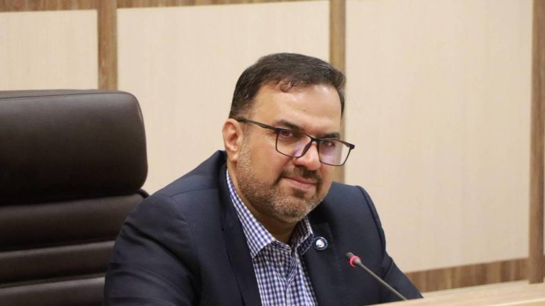 محمدحسین شیخی رئیس پژوهشگاه ارتباطات و فناوری اطلاعات در نشست بررسی چارچوب ارزیابی امنیتی شبکه‌های اپراتورهای سیار