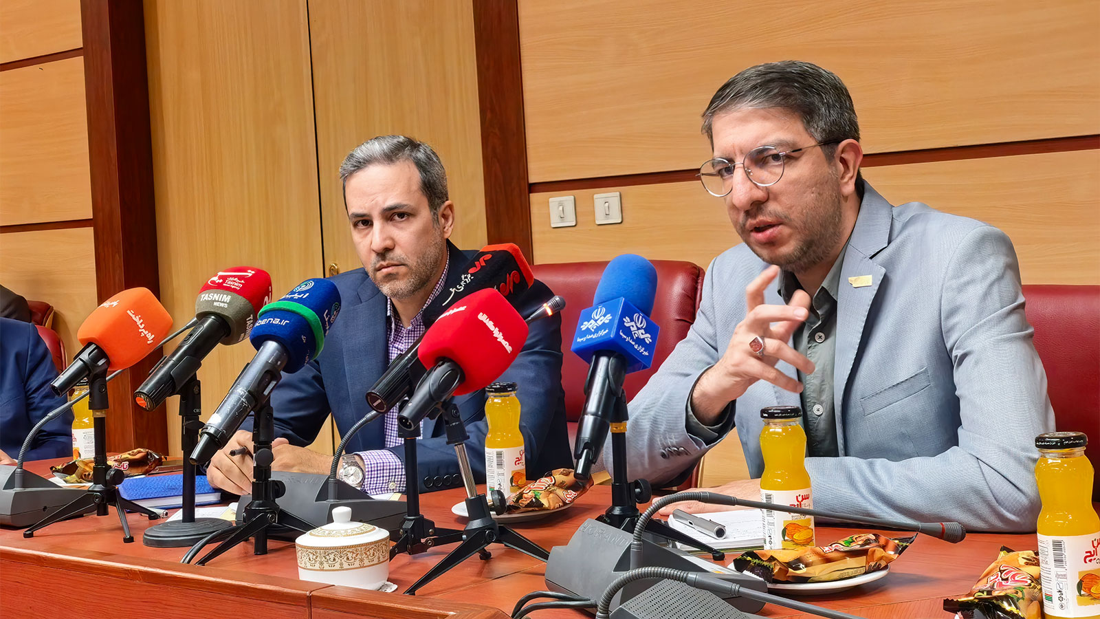 نشست خبری تشریح جزئیات کیف پول ایران با حضور مدیران بانک مرکزی و شاپرک