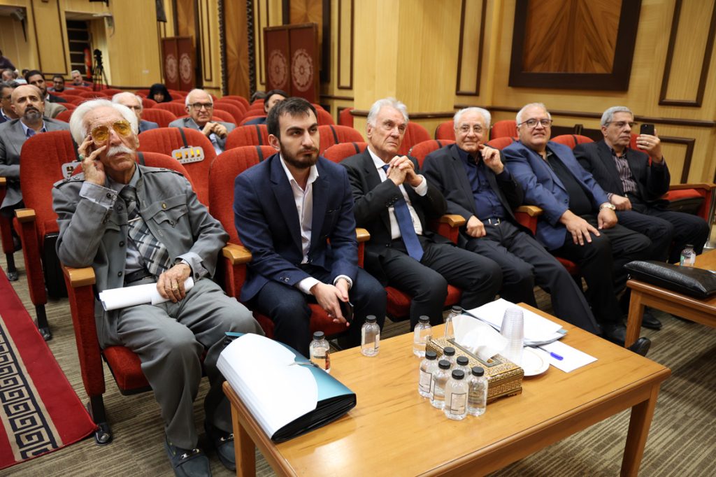 مراسم یادبود محسن خلیلی عراقی در اتاق بازرگانی ایران