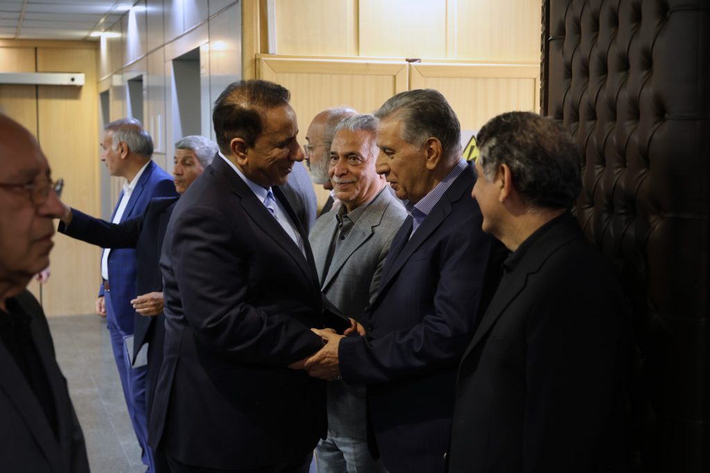 مراسم یادبود محسن خلیلی عراقی در اتاق بازرگانی ایران