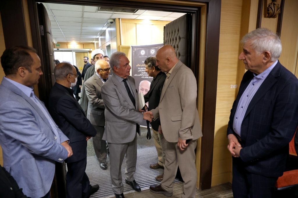 مراسم یادبود محسن خلیلی عراقی در اتاق بازرگانی ایران