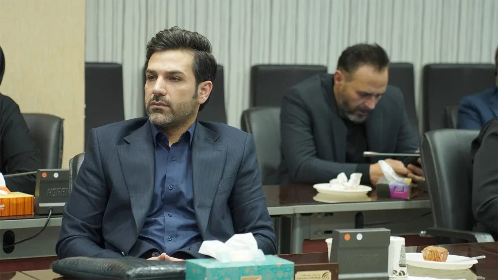 مجتبی اباذری، معاون فروش و توسعه بازار شرکت تجارت الکترونیک پارسیان (تاپ)