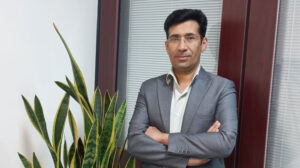 peyravi-1000-01-08-28