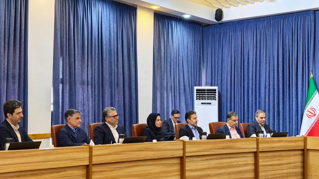 مدیران بانک مرکزی و معاونت علمی در مراسم امضای تفاهمنامه رمزنگاری پساکوانتومی
