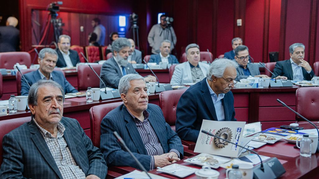 محمدهادی سبحانیان در نشست هیئت نمایندگان اتاق تهران با محور مشکلات مالیاتی کسبوکارها