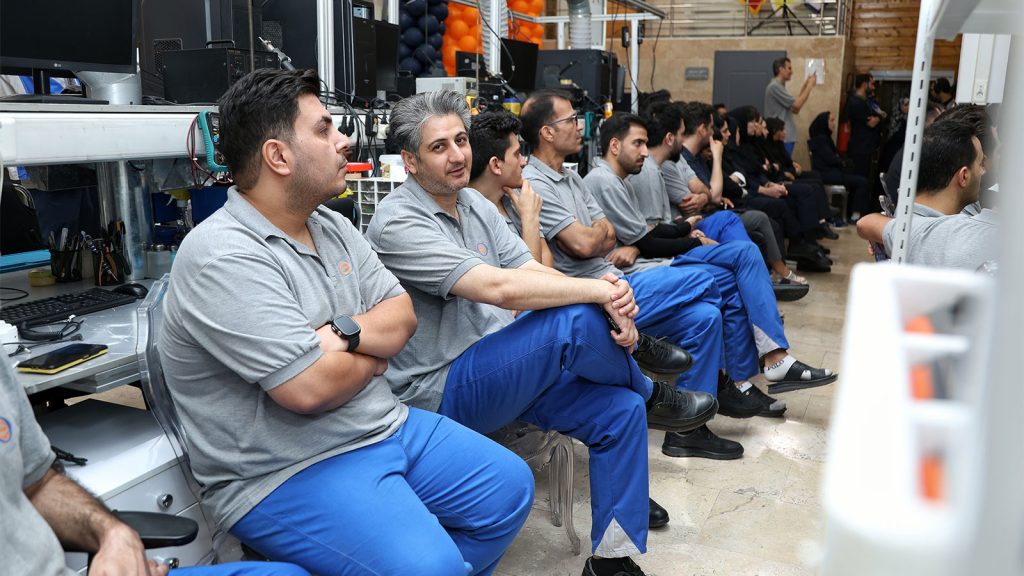 مراسم ۱۸ سالگی تاپکیش