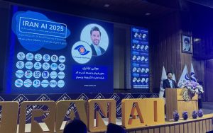 مجتبی اباذری